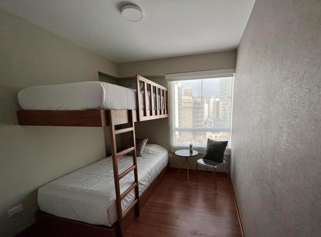 Mla Apartments - Alcanfores Lima Luaran gambar