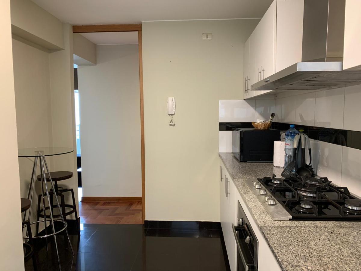 Mla Apartments - Alcanfores Lima Luaran gambar